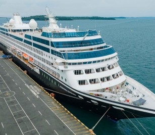 នាវាទេសចរណ៍ឈ្មោះ AZAMARA ONWARD សញ្ជាតិ MALIA