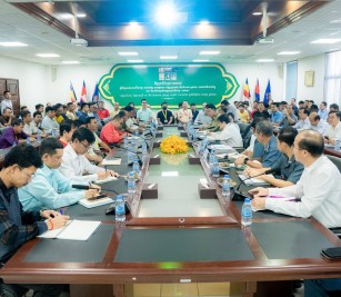 កិច្ចប្រជុំពិគ្រោះយោបល់ស្តីពី ស្ថានភាពអាជីវកម្ម សេវាកម្ម សមត្ថភាព បញ្ហាប្រឈម និងការចូលរួមរបស់ភាគីពាក់ព័ន្ធរបស់ កំពង់ផែស្វយ័តក្រុងព្រះសីហនុ