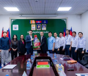 កិច្ចប្រជុំពិភាក្សាការងារជាមួយ ក្រុមហ៊ុន HUAWEI TECHNOLOGIES (CAMBODIA) Co., Ltd.
