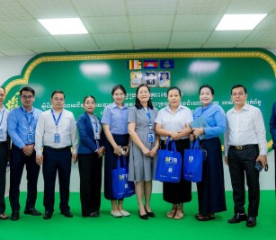 បទបង្ហាញអំពី ផលិតផល និងសេវាកម្មរបស់ ធនាគារពាណិជ្ជកម្មក្រៅប្រទេស នៃកម្ពុជា (FTB) នៅកំពង់ផែស្វយ័តក្រុងព្រះសីហនុ