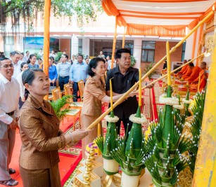 Sihanoukville Autonomous Port, organized a blessing ceremony for Khmer New Year 2023 at PAS Administration Building, presided over by Samdech Kittisinghabandit Men Sam Orn
