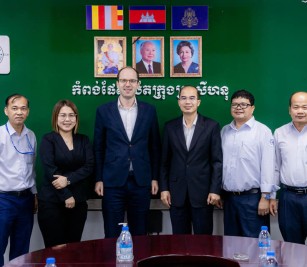 held a discussion meeting with Mediterranean Shipping (Cambodia) Co., Ltd
