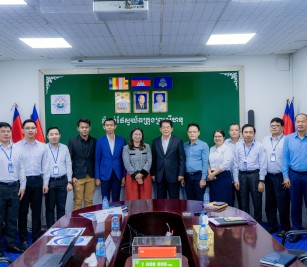 Meeting with TRI PETCH ISUZU SALES CAMBODIA CO.,LTD.,