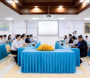 PAS Management Team, welcomed the visit of Delegation of 62 Managements and Services Servants of General Secretariat of the Royal Academy of Cambodia, led by H.E Dr. Yang Peou
