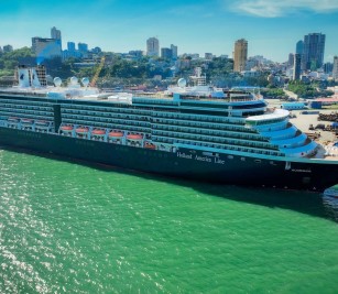 WESTERDAM cruise ship with nationality of HOLLAND
