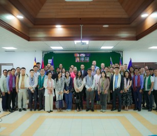 Welcomed a visit of the US Chamber Of Commerce delegation to Cambodia
