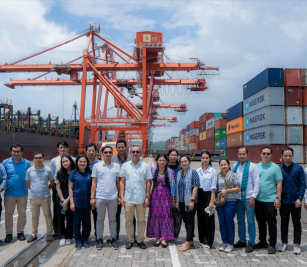 Welcomed a visit of 25 students of Economic Diplomacy Course of the Ministry of Foreign Affairs and International Cooperation, led by His Excellency Cheuy Vichet,
