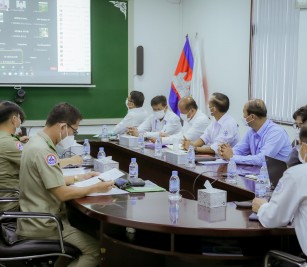 A meeting with Fishery administration​ and Delegate General of Tax Administration of China via Zoom platform to conduct checking in a preparation procedure of exporting processed pangasius djambal to China through PAS gateway
