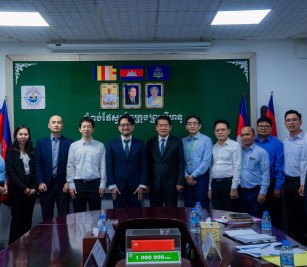 Welcomed a courtesy visit and held a discussion meeting regarding the Project for the Development of the Master Plan
