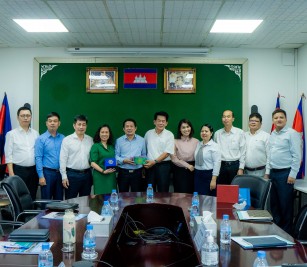 CEO of Sihanoukville Autonomous Port and PAS Management Team, welcomed a visit of Delegation of Editorial Board of Vietnam
