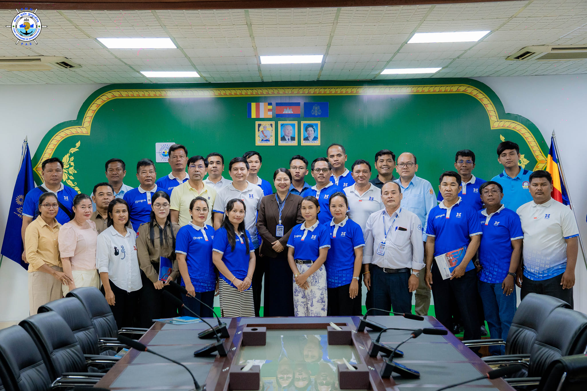 Welcomed a visit of 26 officials and teachers of Kandal Provincial Department of Education, Youths, and Sport, in purpose to learn about trade chain
