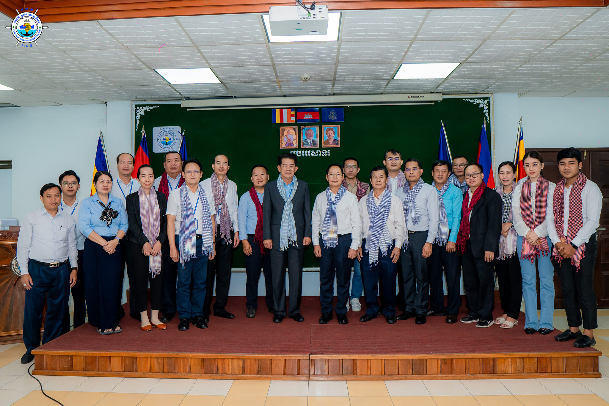 Welcomed a visit of National Assembly Delgation of Lao People`s Democratic Republic to learn about PAS`s current situation of operation and development
