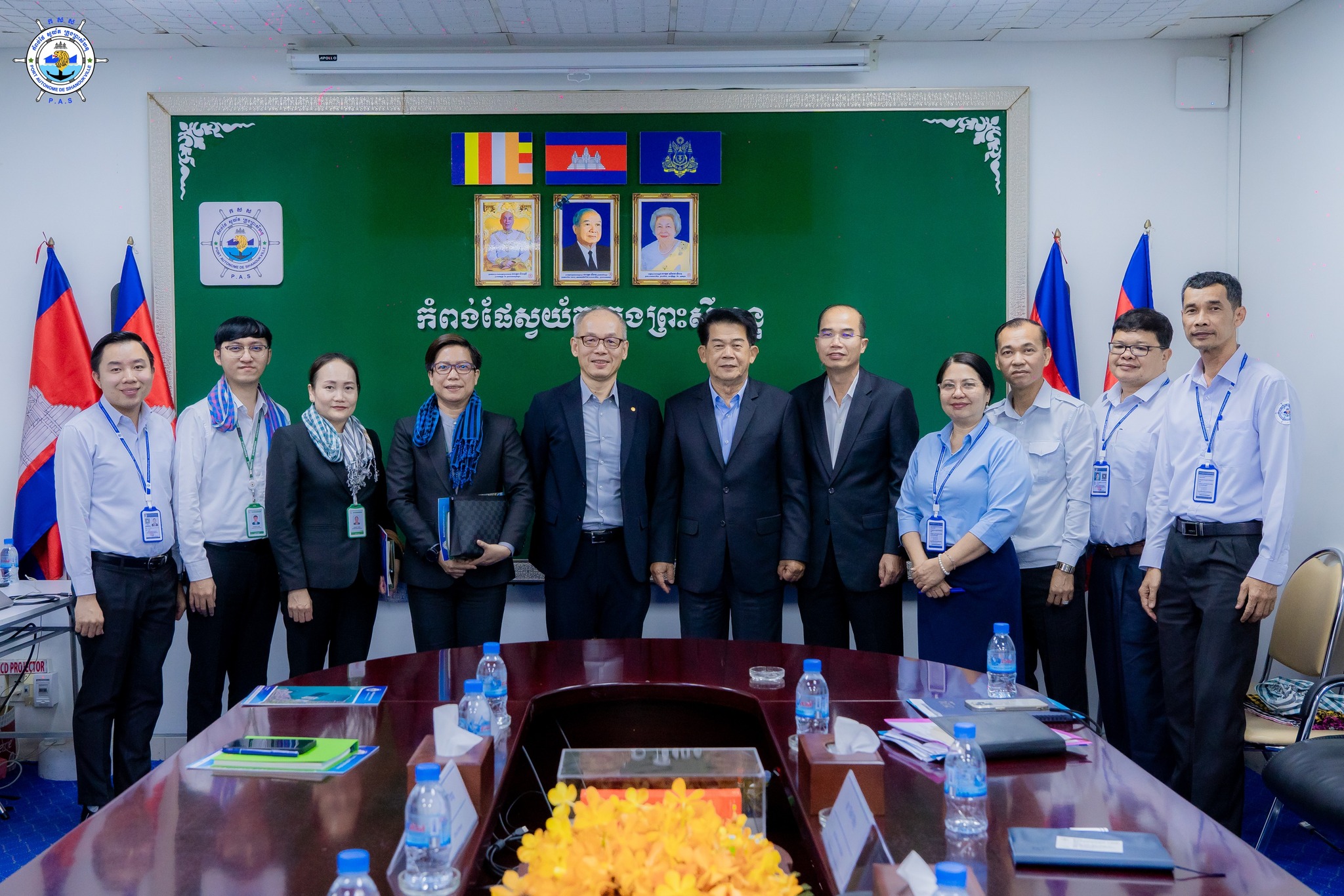 Held a discussion meeting with Mr. Pan Shih Ming, Representative of Evergreen Shipping Services (Cambodia) Co., Ltd
