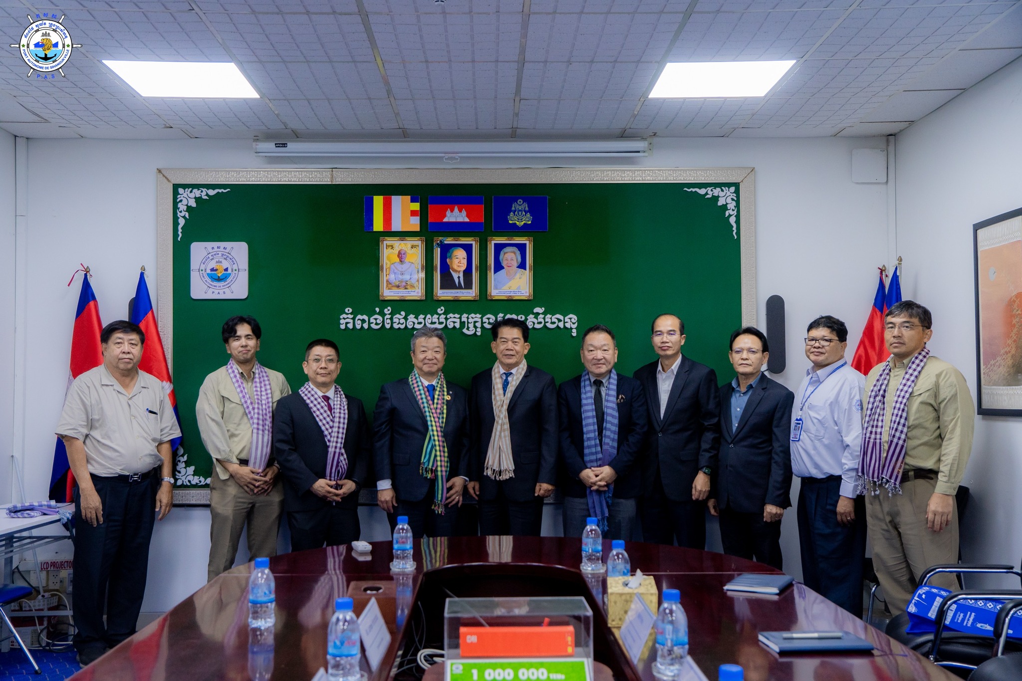 A courtesy visit of  Mr. Tokeshi HAYAKAWA, President and Representative Director of TOA Corporation at Tokyo Head Quarter
