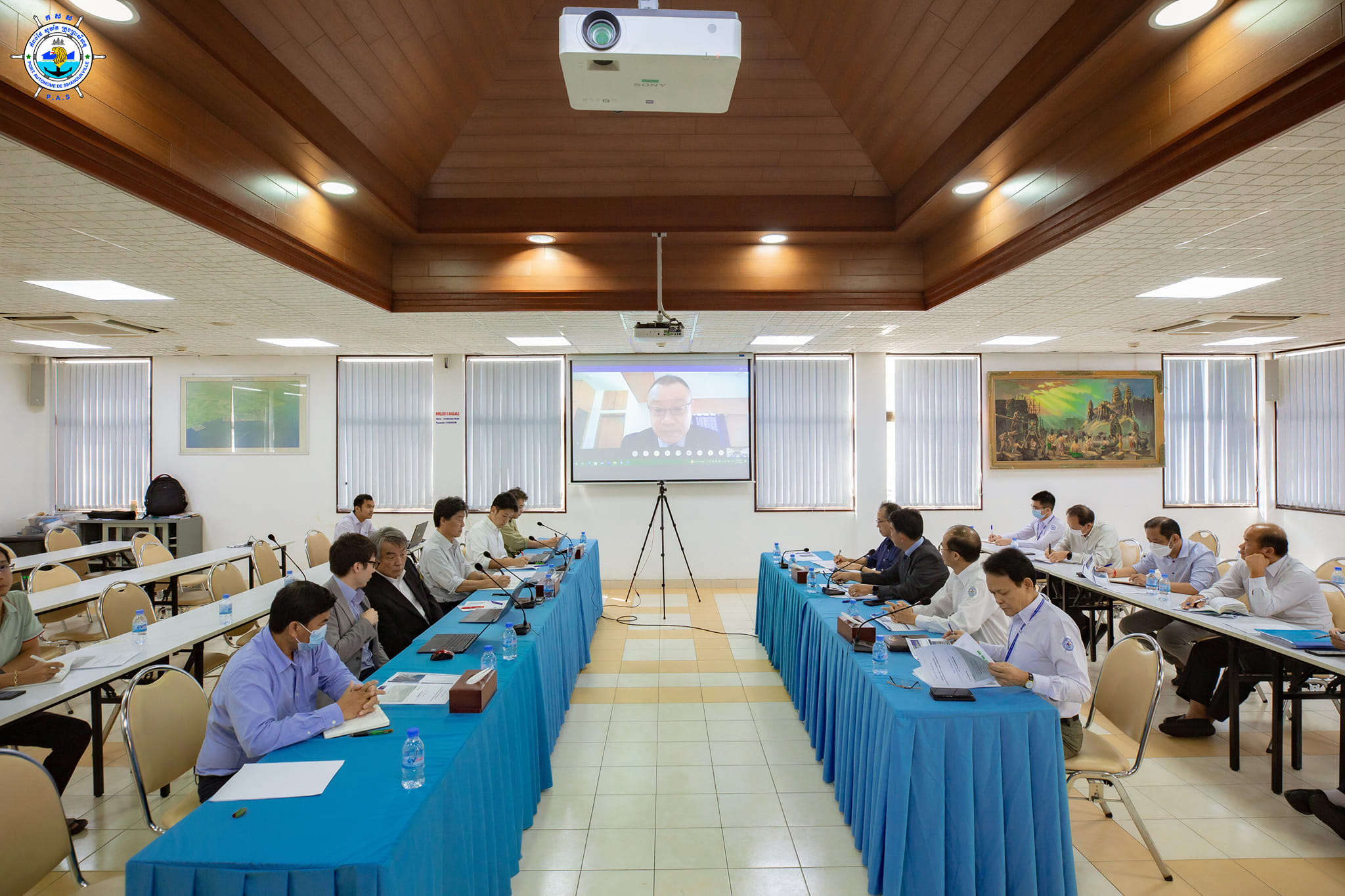 Held a meeting regarding the commencement of renovation of general cargo terminal into a 253-meter container terminal
