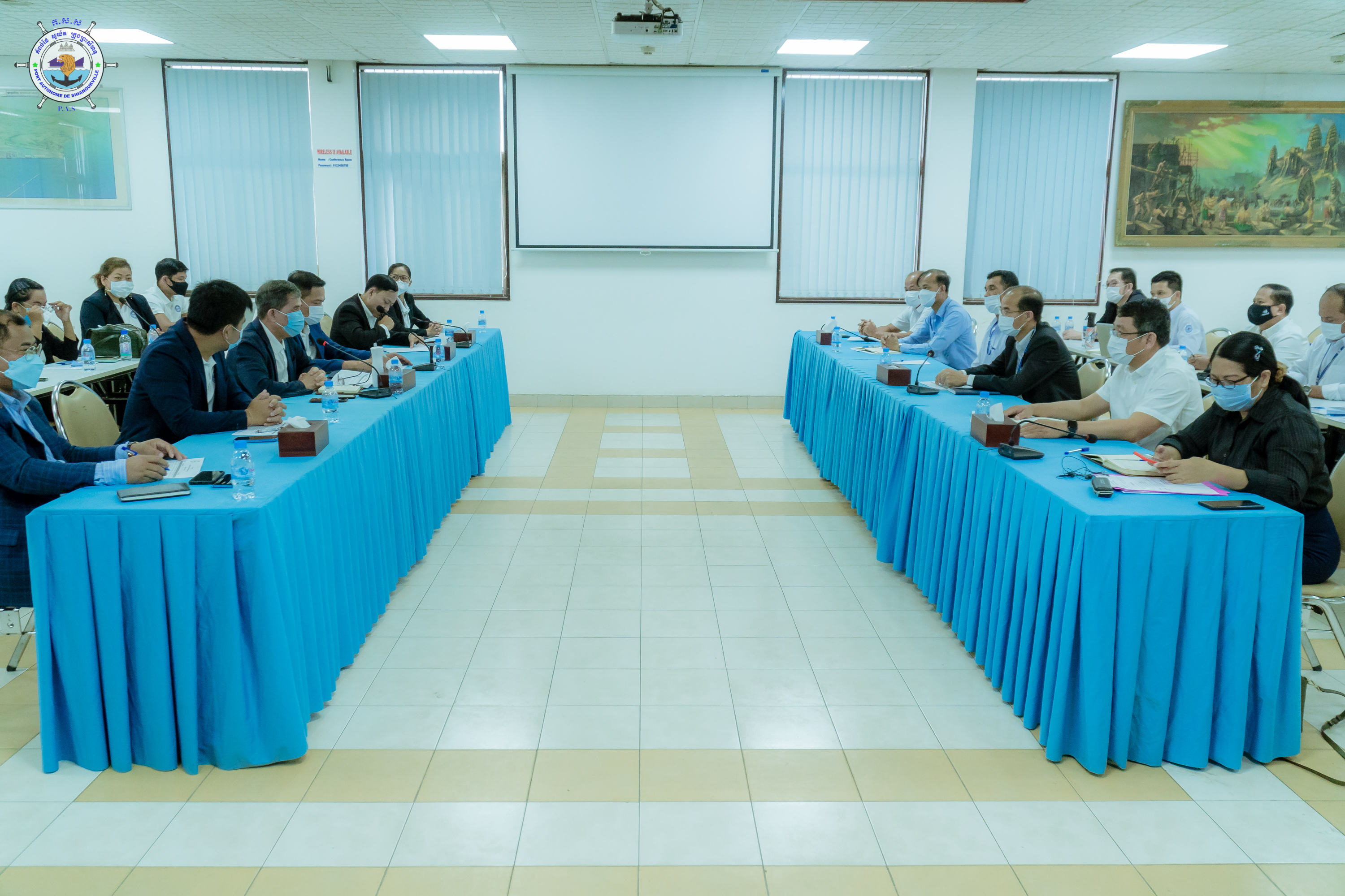 A meeting with a delegation of Cambodia Logisitcs Association, led by Oknha Sin Chanthy, regarding various challenges within PAS
