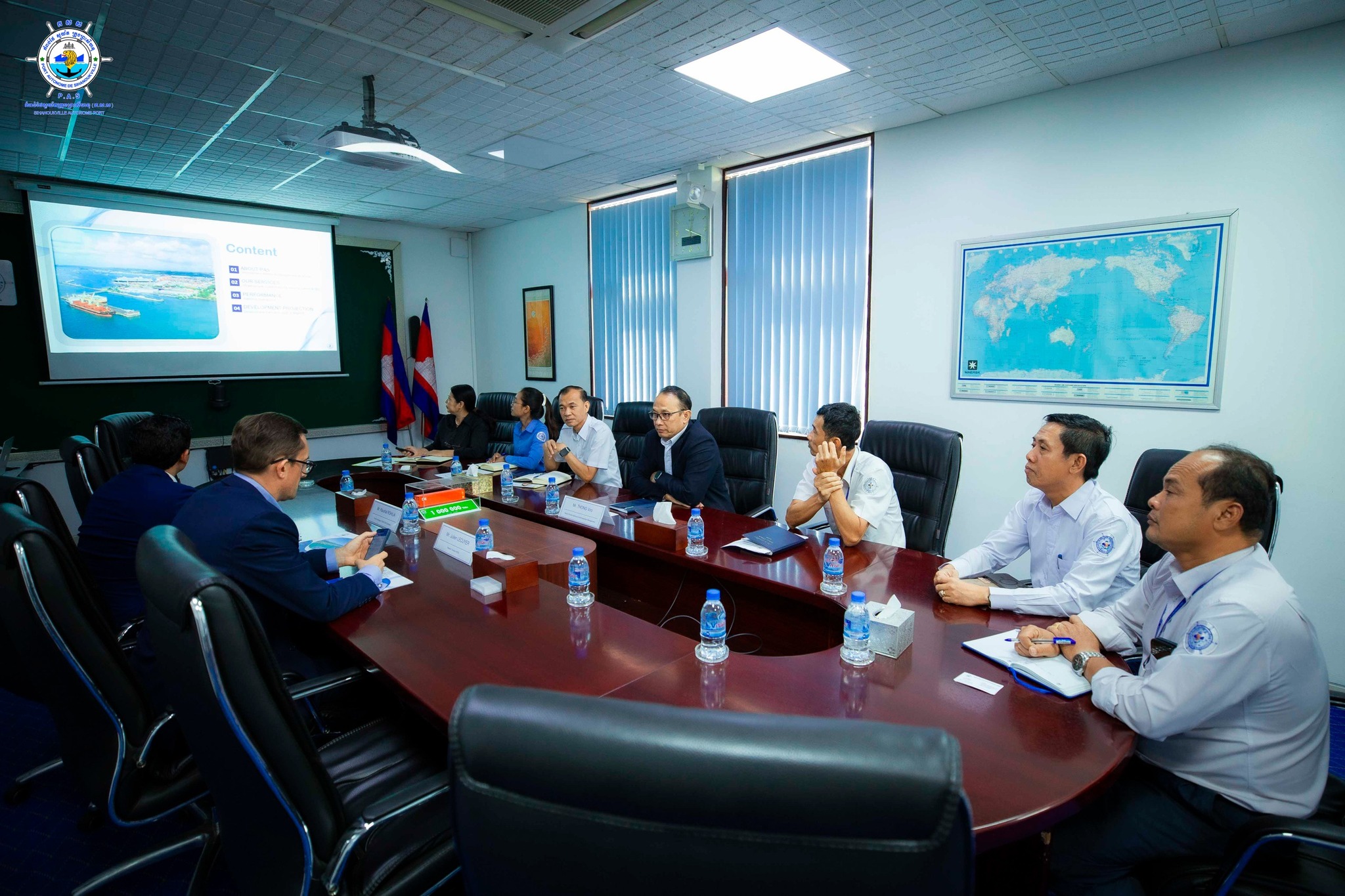 Held a discussion meeting with CMA CGM (Cambodia) Co., Ltd
