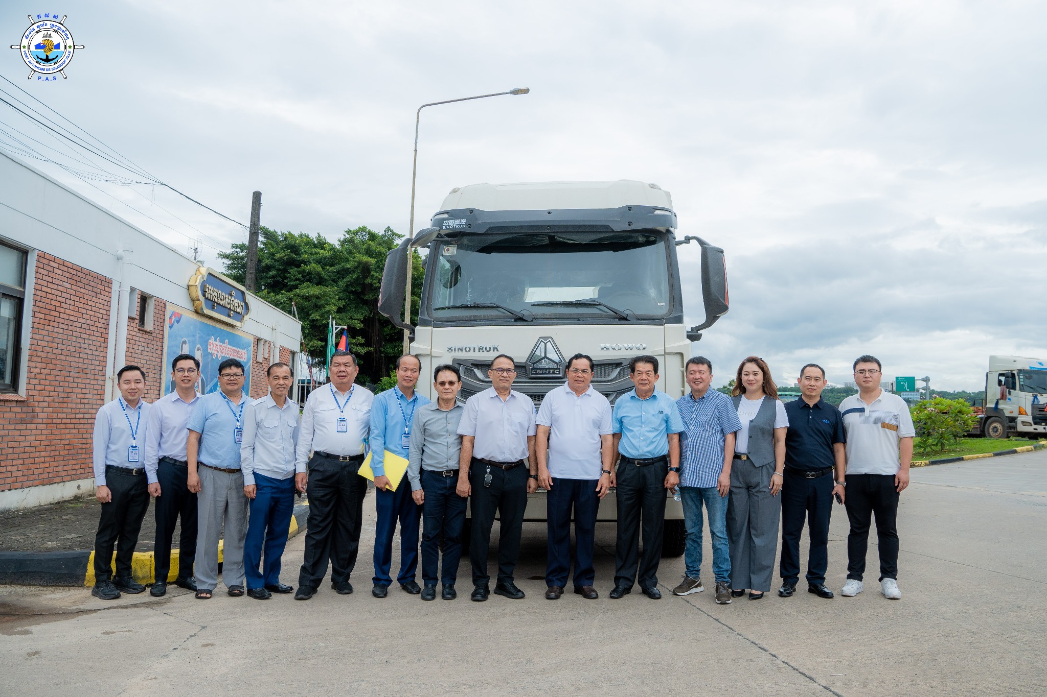 Welcomed a delegation visit of the Council for the Development of Cambodia (CDC)
