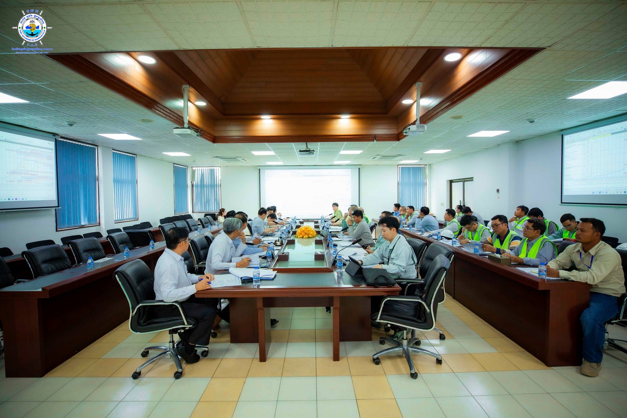 Held a Monthly Progress Meeting of January 2026 regarding the implementation progress and the safety inspection of construction site
